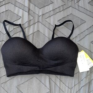 🛍️LAST CHANCE🛍️ 
Black Women's sports Bra